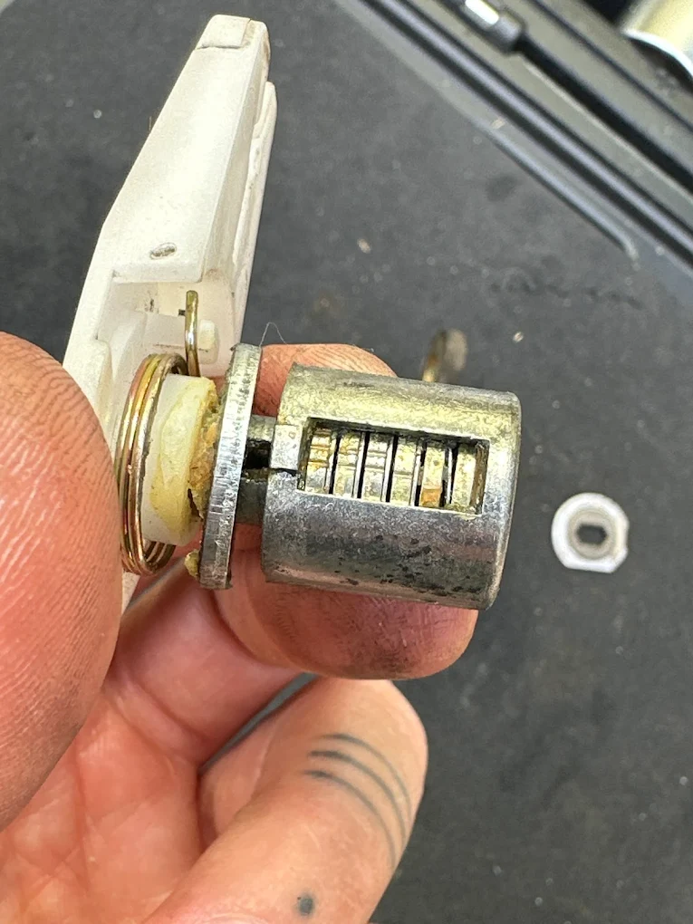 automotive locksmiths and car keys in adelaide